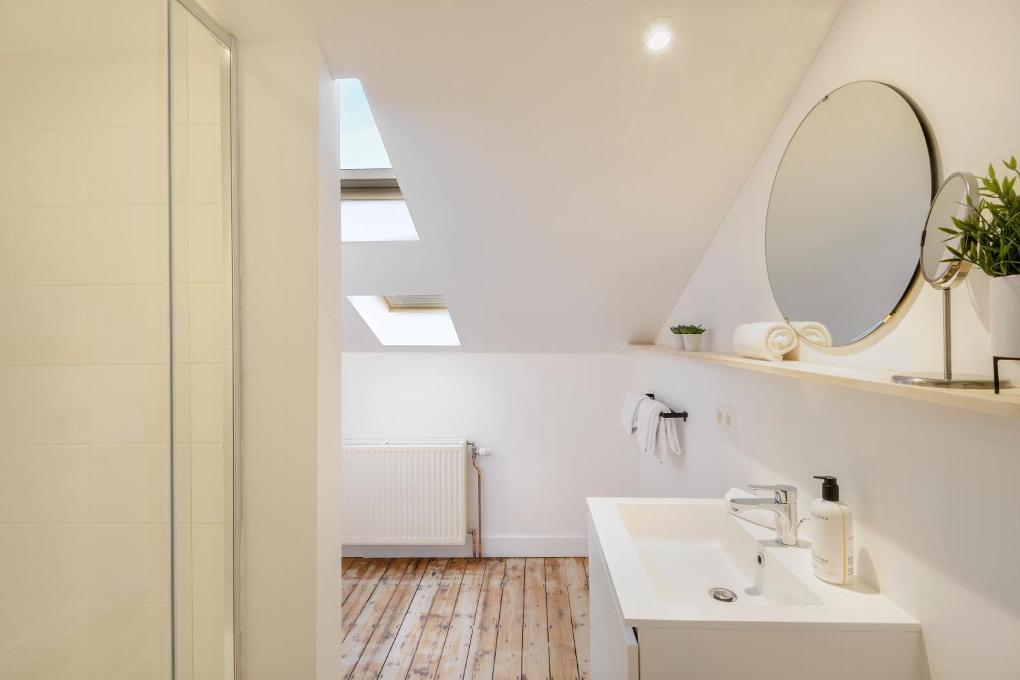 Our Bird'S Nest In The Heart Of Antwerp Hotel Bagian luar foto