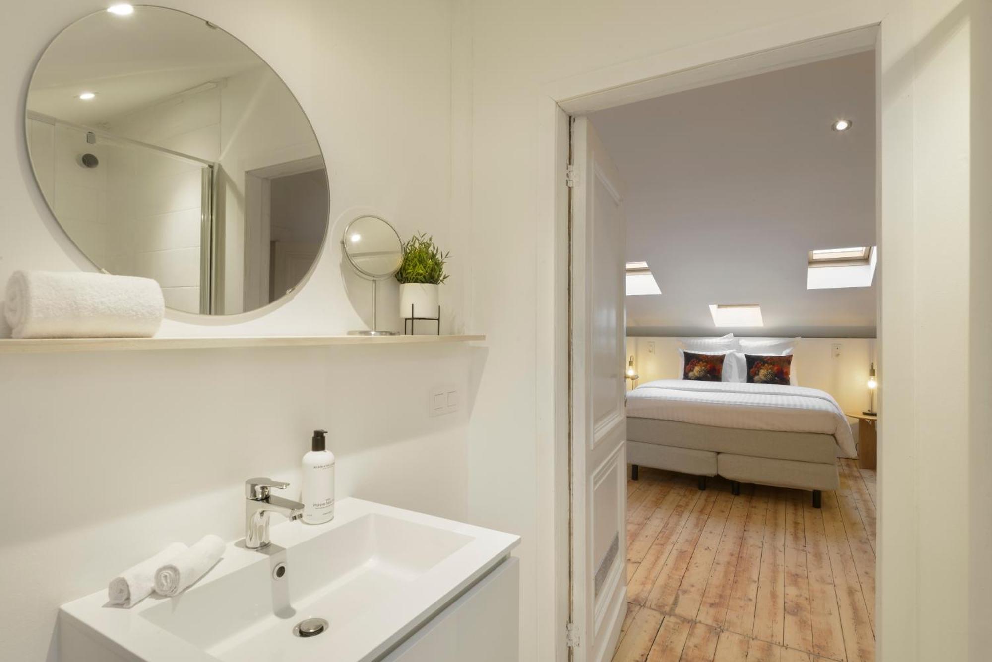 Our Bird'S Nest In The Heart Of Antwerp Hotel Bagian luar foto